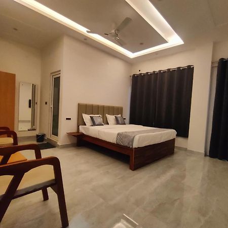 Bed In Mountain - Bnm Stays Chutwapipal 외부 사진